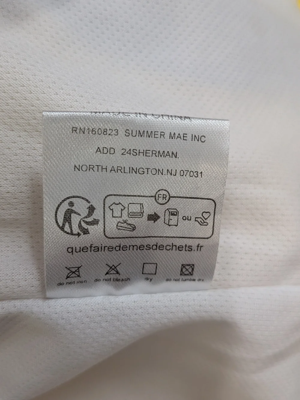 Boys Saphirose Waterproof Jacket Size 6-7 Large W/ Compass Zipper Pockets